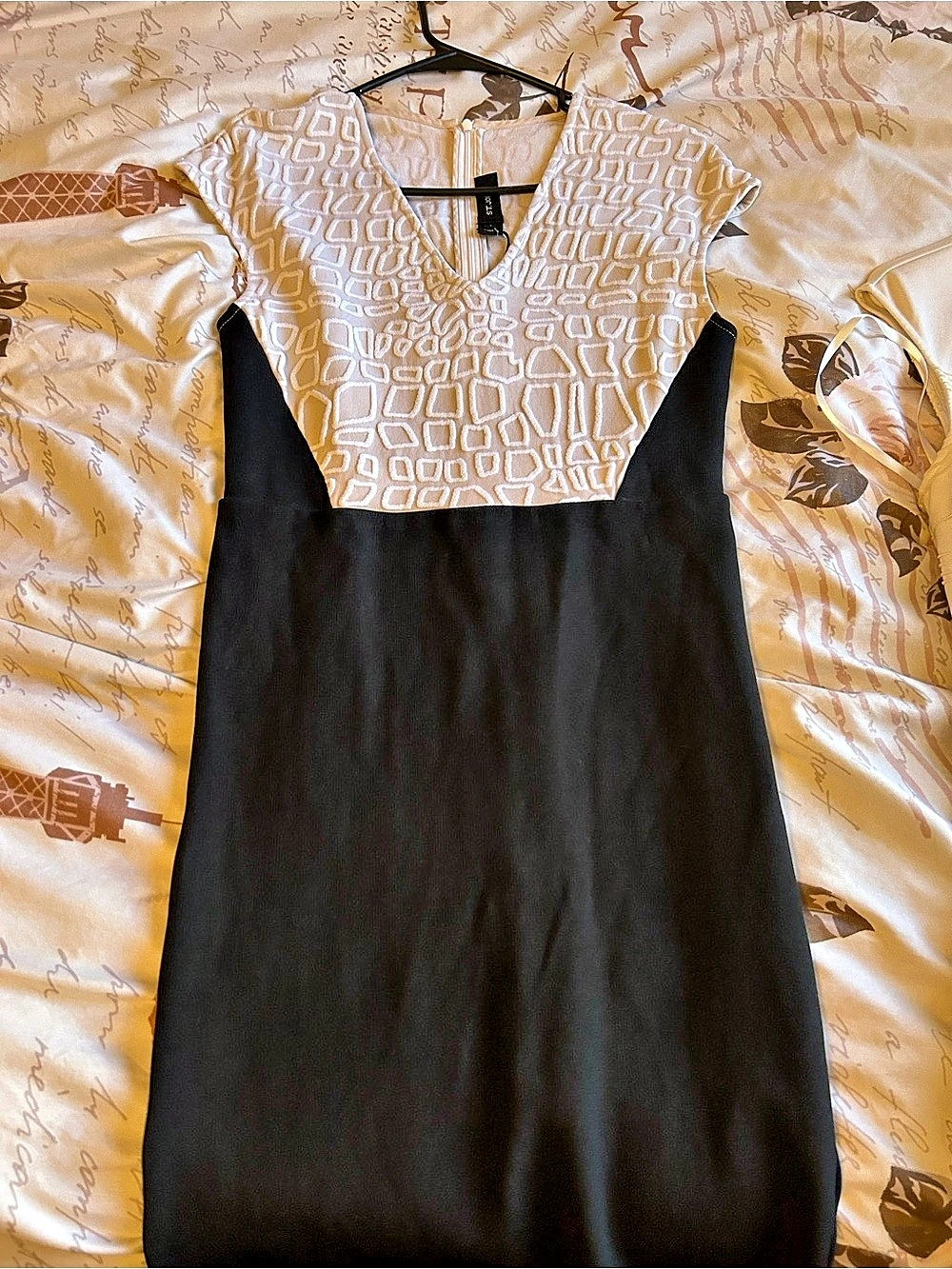 St. John Geometric Yoke Mini Dress Black & White